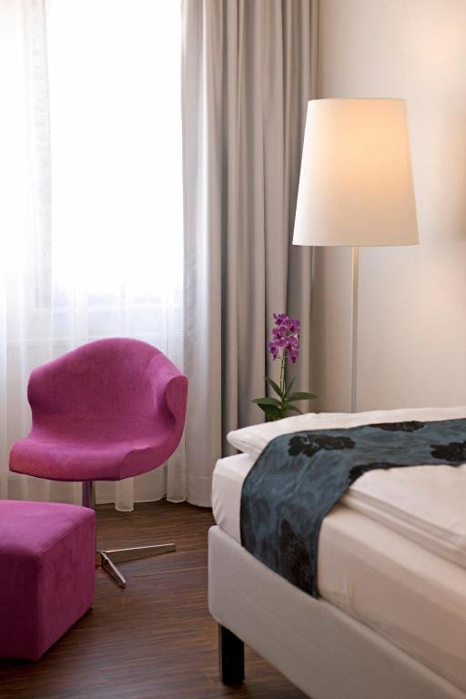 Design Hotel Zollamt ไคเซอร์สเลาเทิร์น ภายนอก รูปภาพ